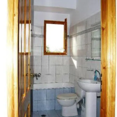 Apartament Tzeni