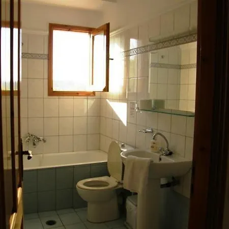 Tzeni Apartament Ligia