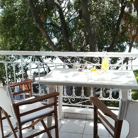 Tzeni * Ligia