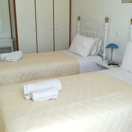 Tzeni Apartment *