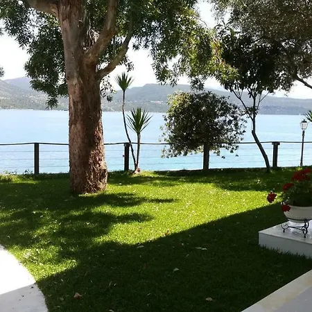Tzeni Apartament Ligia