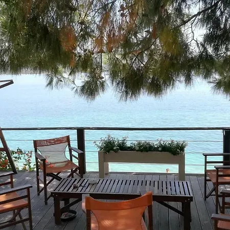 Tzeni Апартаменты *